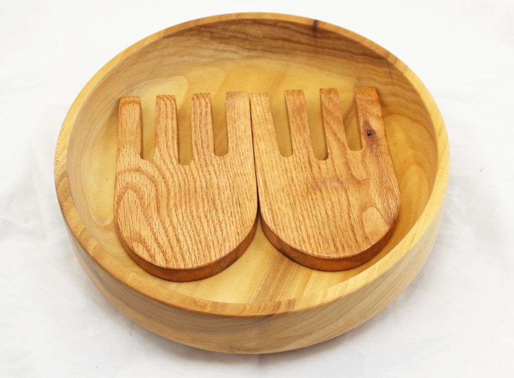 Bear Claw Salad Servers